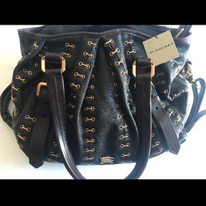 Burberry purse